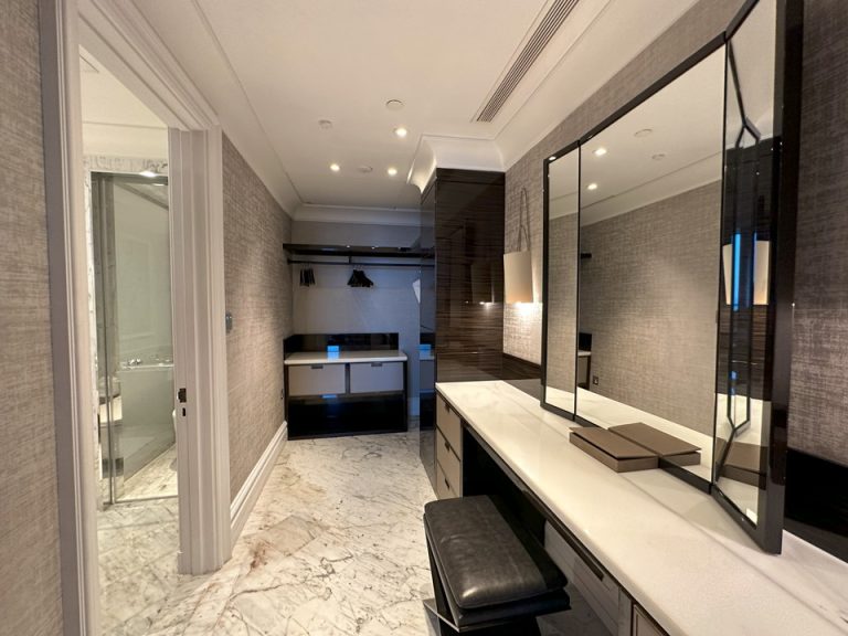 クローゼット(1)