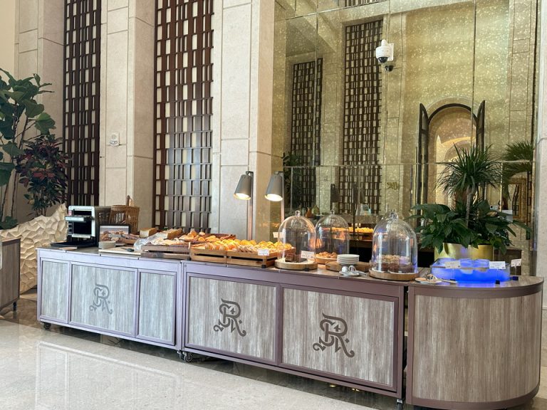 朝食ビュッフェ(1)