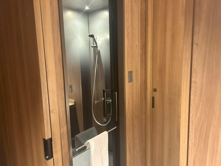 シャワーるーむ