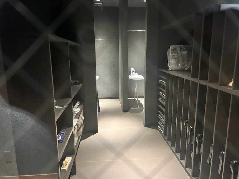 アイロンコーナー