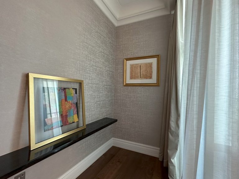 寝室からテラスへ