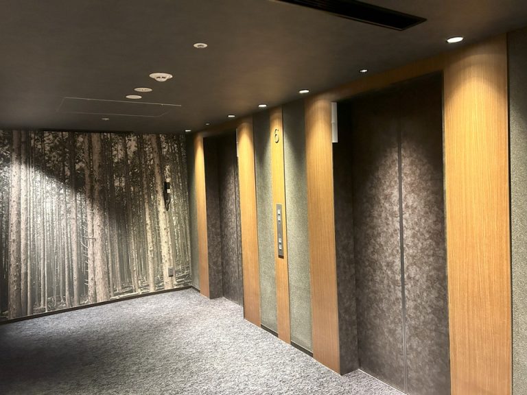 客室階 エレベーター
