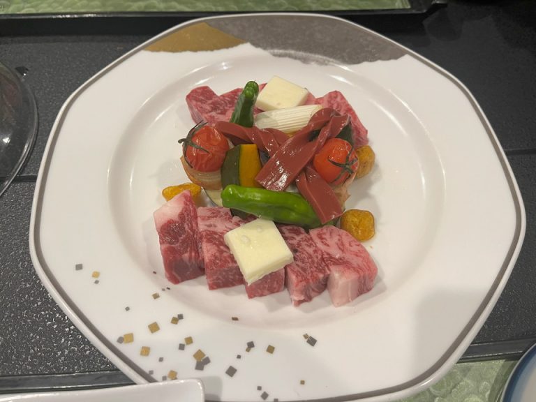 お肉料理