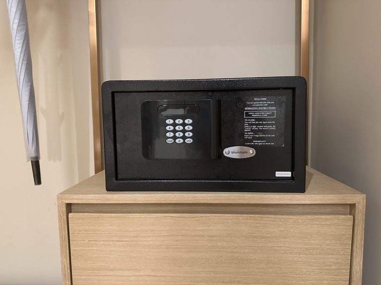 セーフティーbox外側