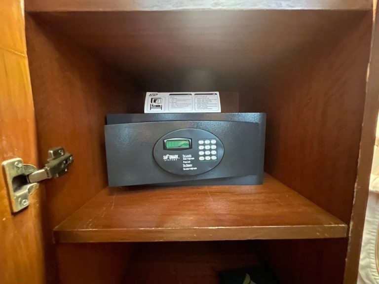 セーフティーボックス(閉じた状態)