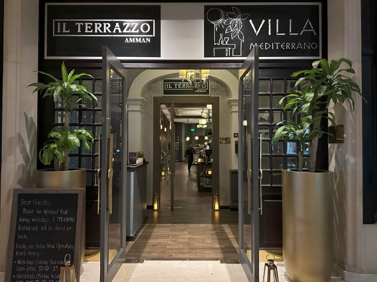 レストラン入口(6)