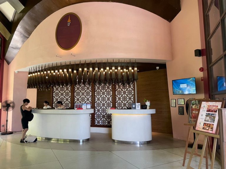 フロント全体(1)