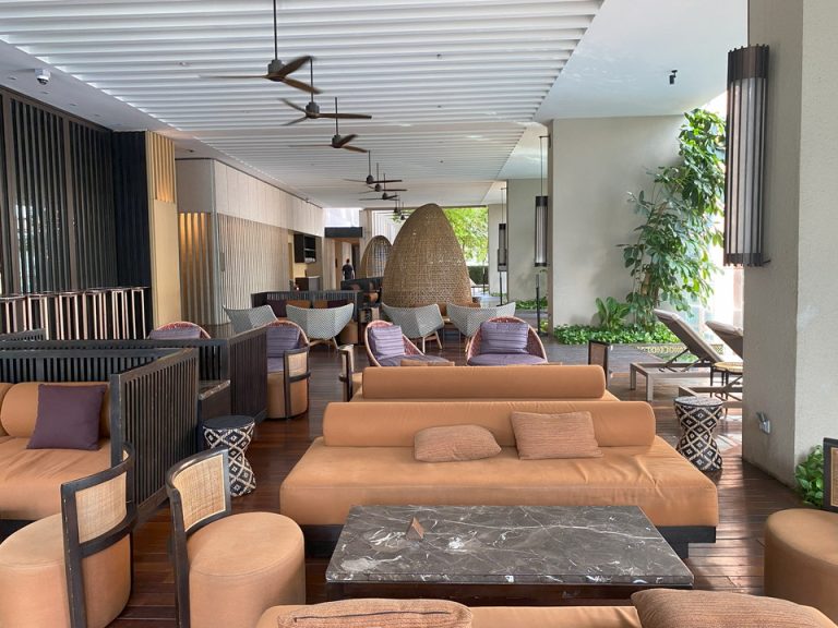 レストラン_プールサイドbar(1)