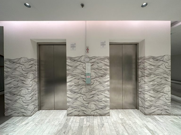 エレベーター外側(1)