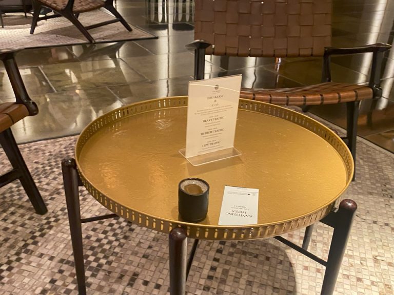 フロント_ウェルカムドリンク