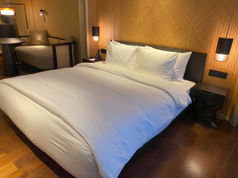 客室_ベッド全体