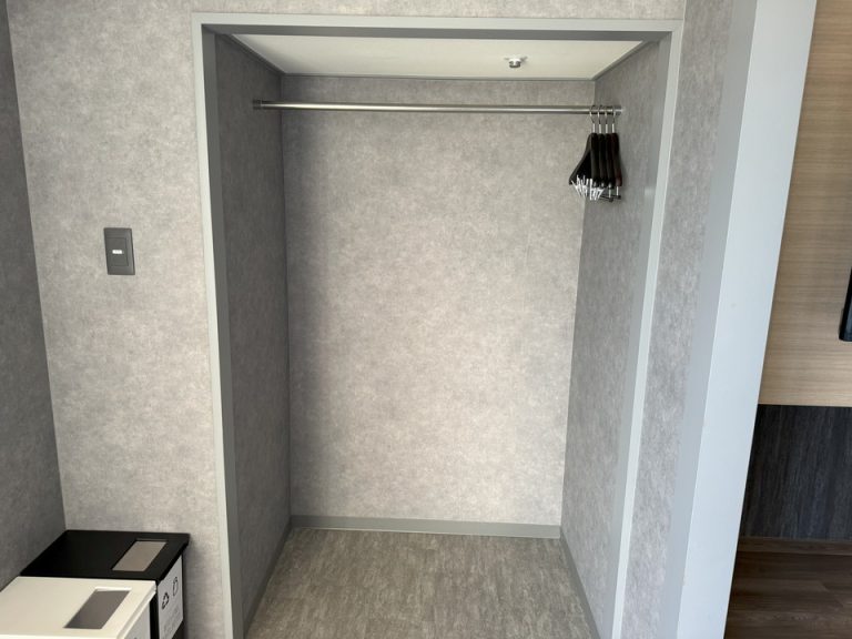 クローゼット(3)