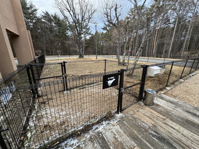 屋外ドッグラン(5)