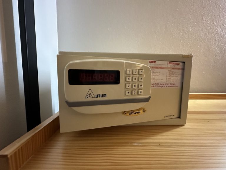 セーフティーbox外側