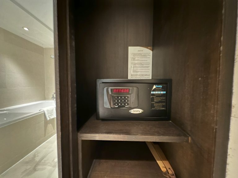 セーフティーbox外側
