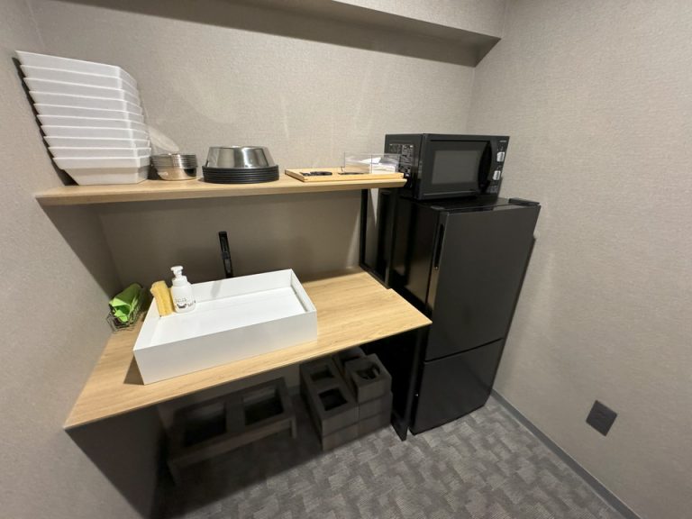 共用スペース犬用キッチン(3)