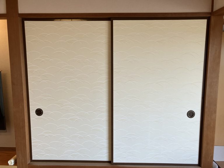 クローゼット外観閉じた状態