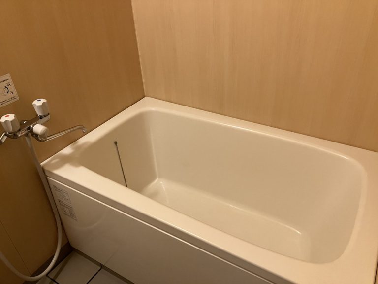 バスタブ