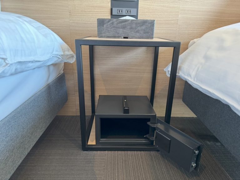 セーフティボックス開けた状態