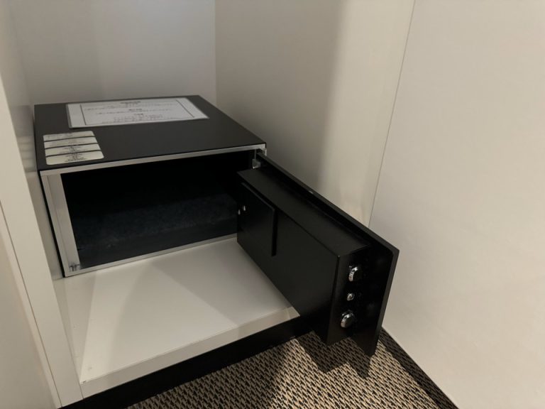 セーフティボックス開けた状態