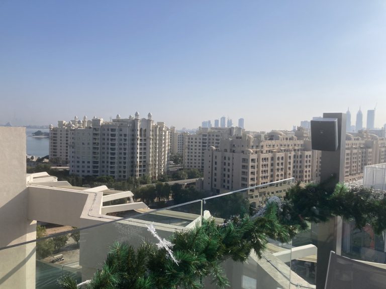 客室からの眺望(寝室)