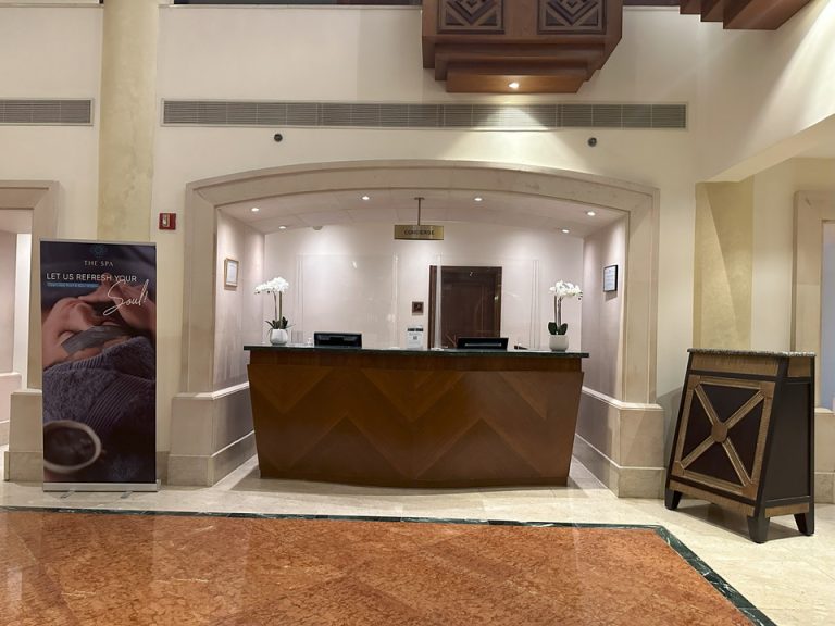 コンシェルジュ