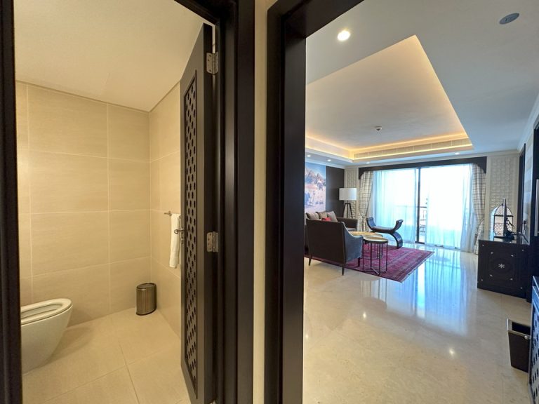 部屋入口