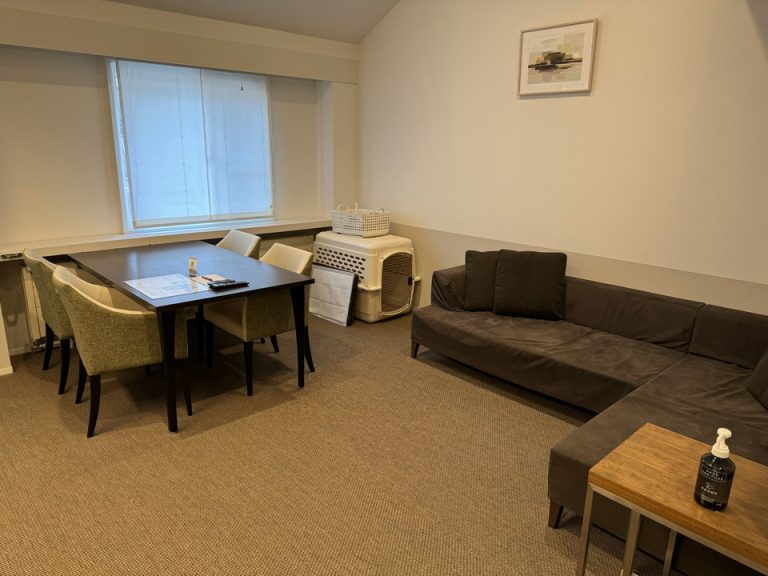 客室全体窓側方向