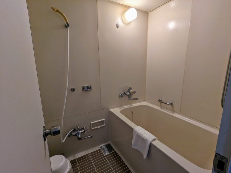 バスルーム全体