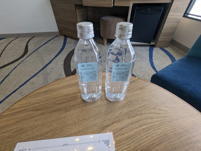 無料のミネラルウォーター