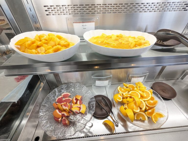 フルーツコーナー