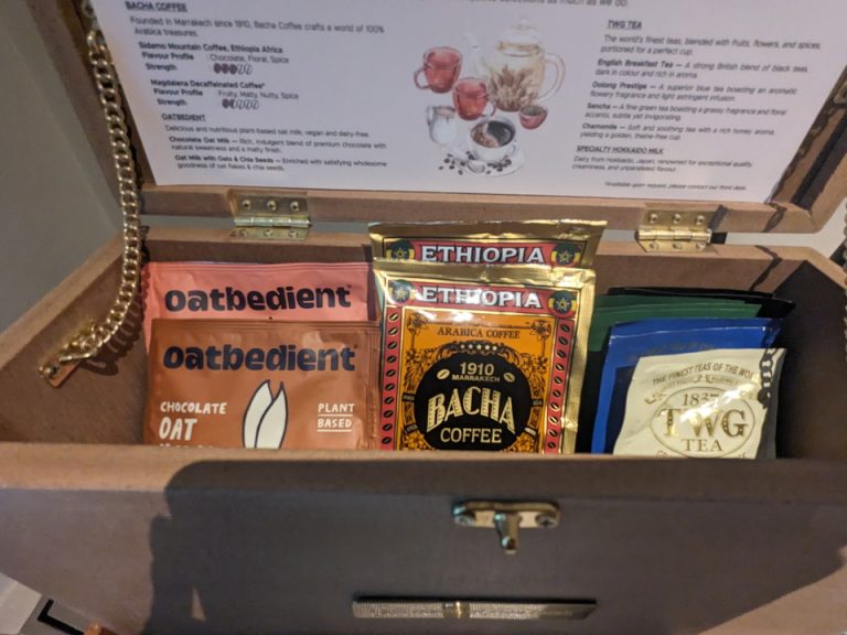 カフェBOX開けた状態