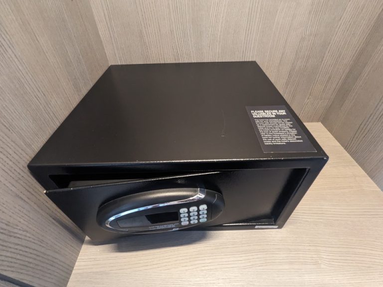 セキュリティボックス(閉じた状態)