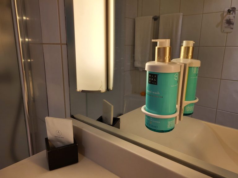 洗面台 バンドソープ