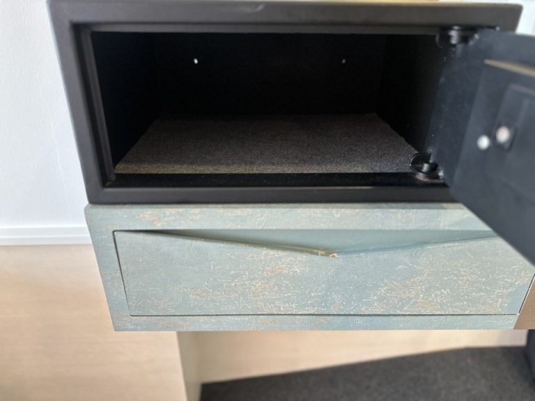 セーフティーbox内側