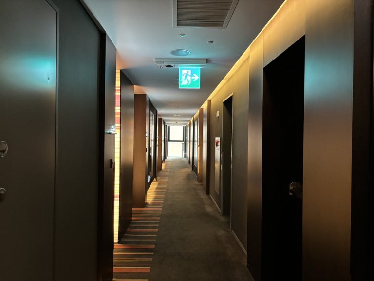 客室階廊下全体