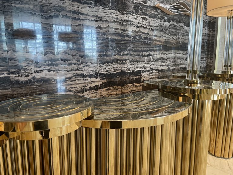 フロントカウンター(1)