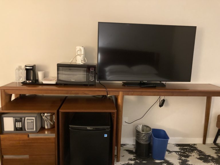 テレビ台