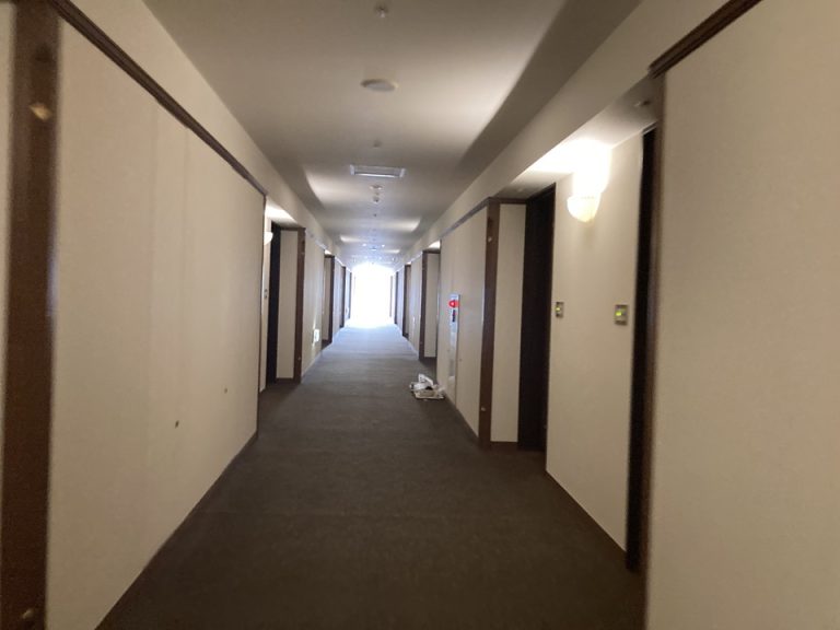 客室階廊下