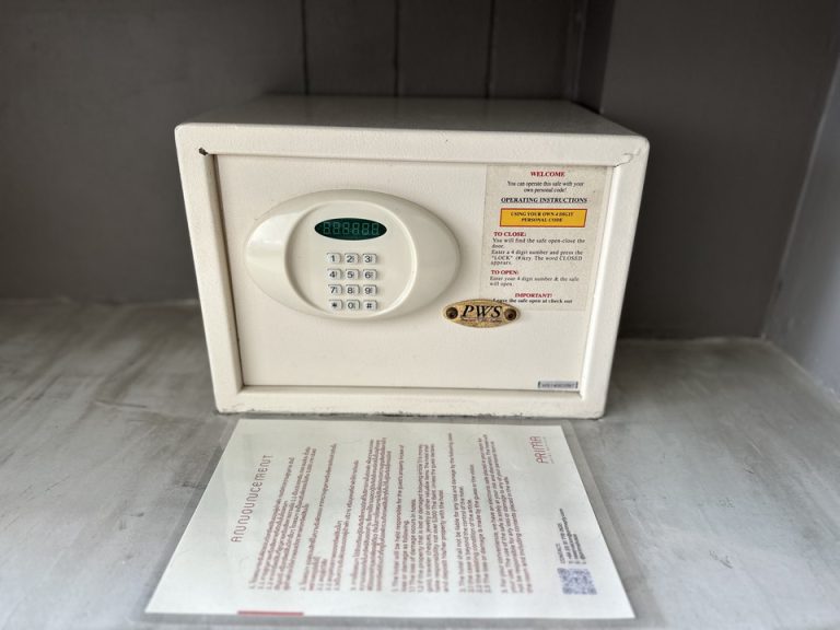 セーフティーbox外側