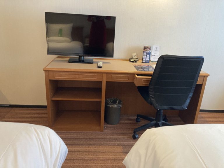 テレビ
