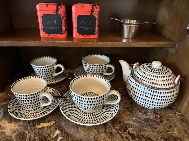 グラス・カップ