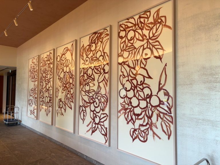 エレベーターホールフロント階