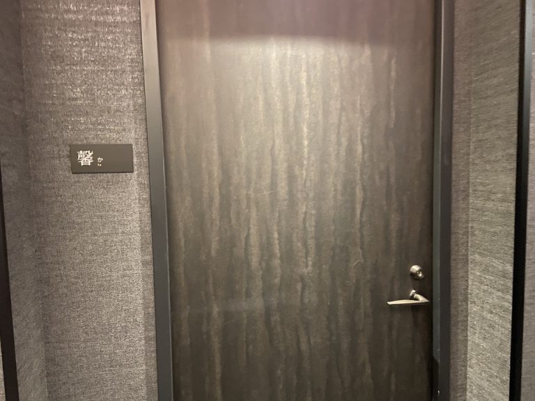 客室ドア(1)
