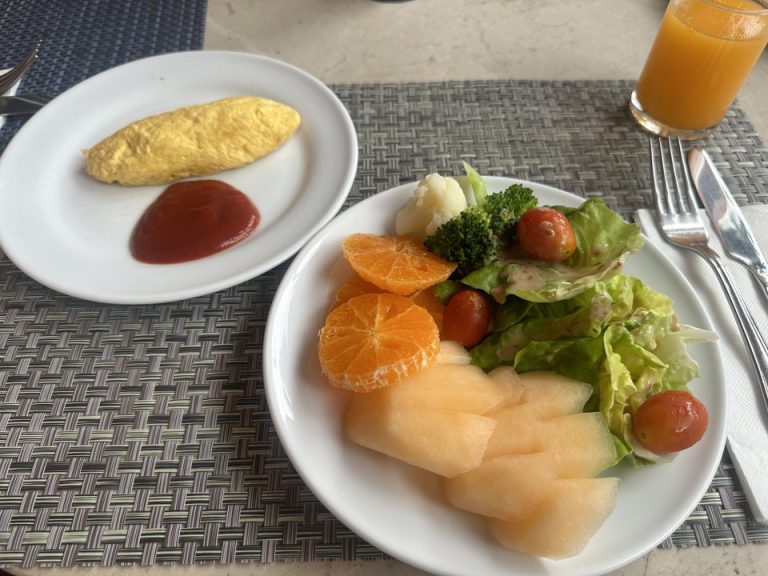 朝食