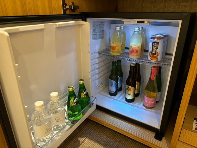 冷蔵庫(開けた状態)