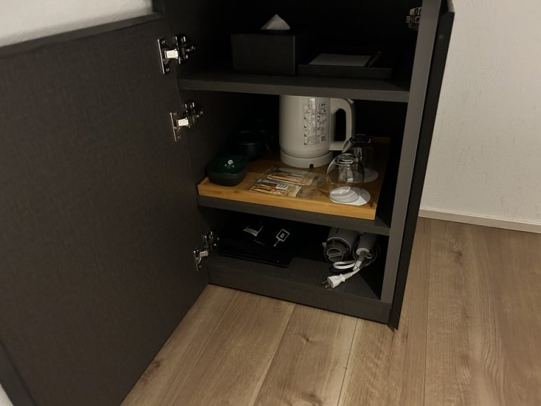 ミニバーカフェコーナー