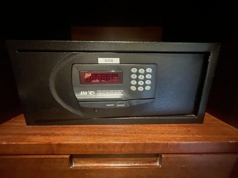 金庫1