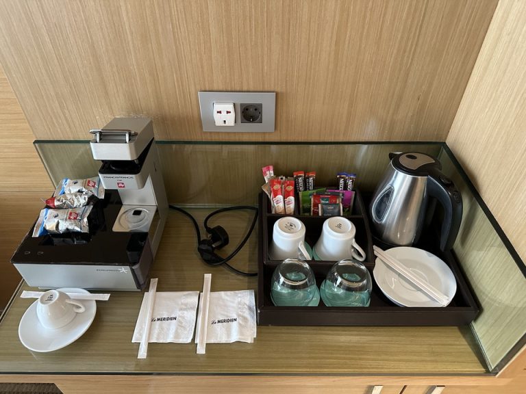 ミニバーカフェコーナー(1)