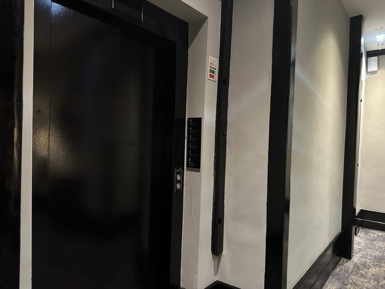 エレベーターホール客室階